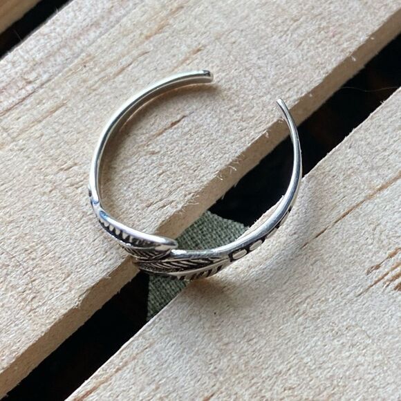 Sterling Silver Double Leaves Adjustable Toe Ring - Picture 3 of 4